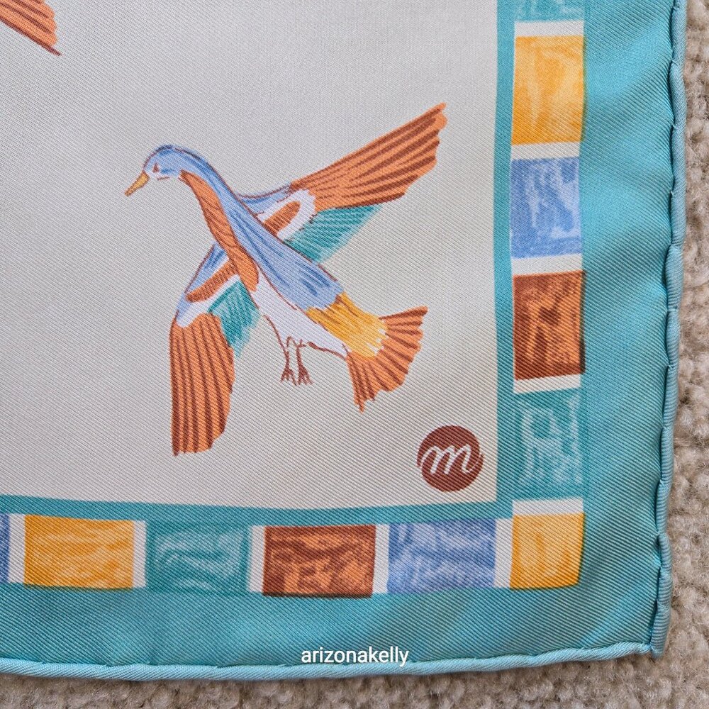 Silk Scarf Hand-Rolled Birds Réunion des Musées Nationaux France - Picture 5 of 13